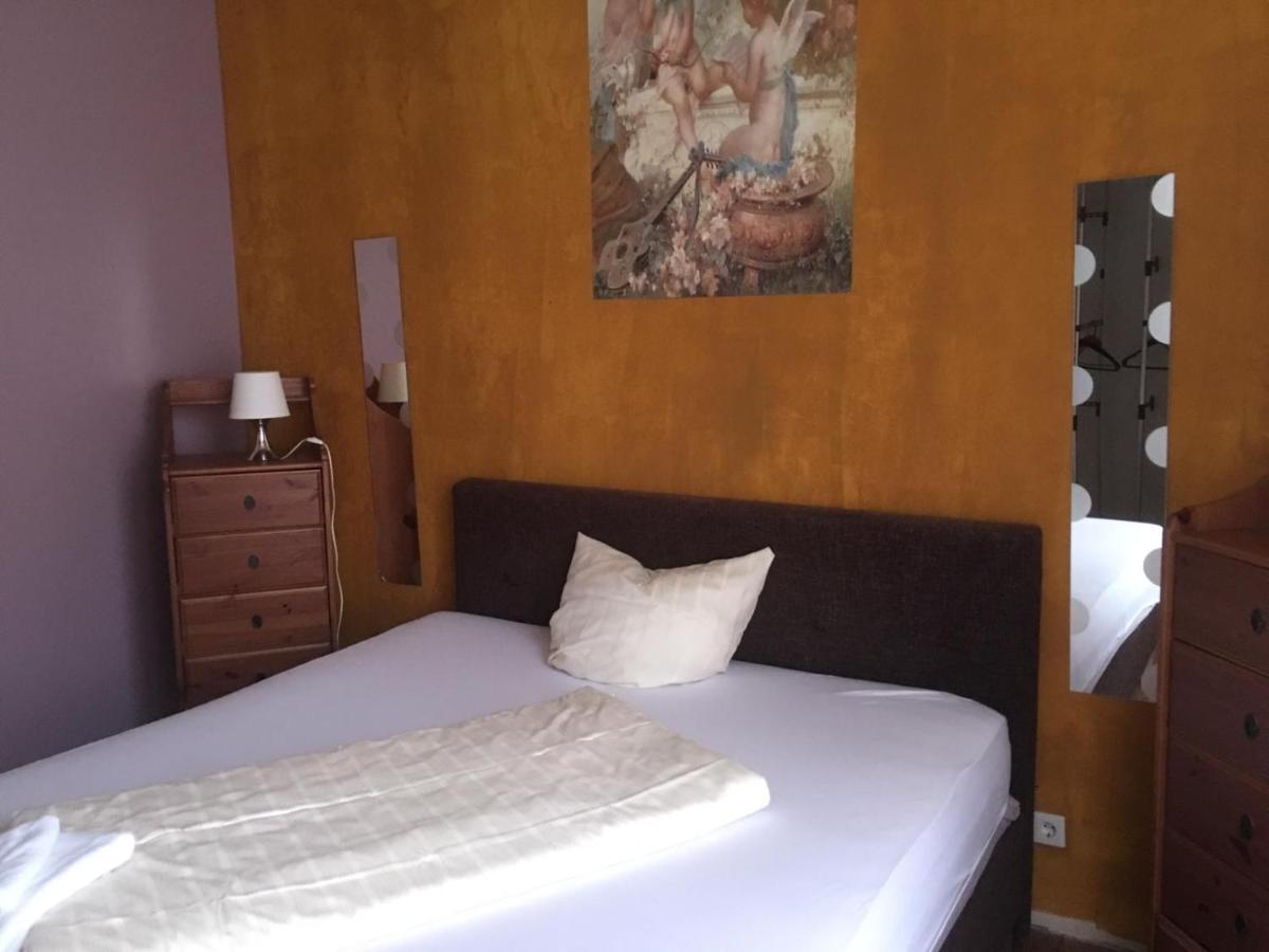 Wohnung In Kaiserslautern Eksteriør billede
