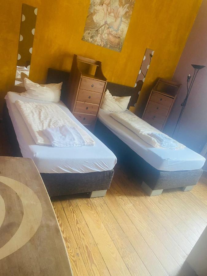 Wohnung In Kaiserslautern Eksteriør billede